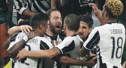 La Juve batte il Chievo ed è prima a punteggio pieno. Problemi per Mandzukic