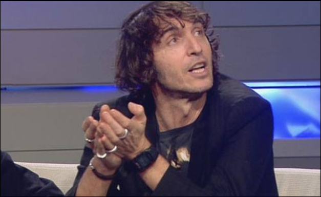 CLAMOROSO CRUCIANI: "La munnezza sarà sempre un simbolo di Napoli..." [VIDEO]