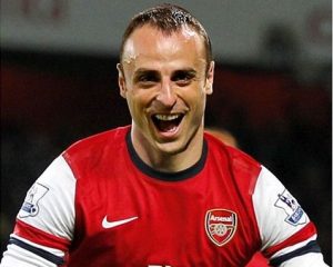 berbatov-arsenal-shirt
