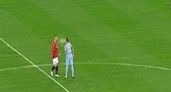 Rosi ci ricasca: ama provocare i napoletani. Quella volta che sputò a Lavezzi [VIDEO]