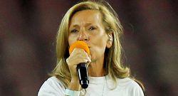 La mamma di Ciro Esposito: "De Laurentiis ci sta aiutando economicamente. Domani sarò al San Paolo"