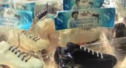 FOTO - Chocoland, a Napoli la scarpetta di Maradona diventa di cioccolato