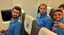 FOTO - Il Napoli in aereo verso Udine, sorrisi e buon umore dal profilo Twitter