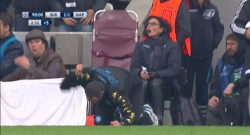 FOTO - Insigne fallisce un goal all'ultimo minuto, ecco come ha reagito Sarri