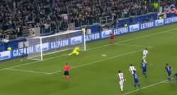 VIDEO - Higuain colpisce anche in Champions, Juventus in vantaggio sul Lione