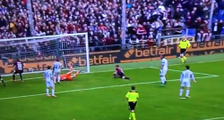 Genoa 2-0 Juventus, Simeone con una doppietta fa esplodere Marassi [VIDEO]