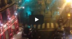 VIDEO - Siviglia-Juventus, scontri tra tifosi: bianconeri aggrediti e picchiati, ci sono feriti