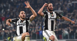 Il Fatto Quotidiano - Juve allo sbando: dopo Bonucci vogliono lasciare anche Alex Sandro e Paratici