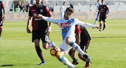 GAZZETTA - "E Mertens non sarebbe un centravanti?", migliore in campo. Voti alti anche per Hamsik e Zielinski