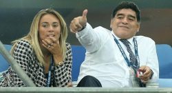 GAZZETTA - Dopo quello che ha detto ieri sarà difficile vedere Maradona nell'organigramma del Napoli
