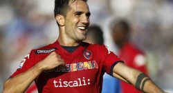 Cagliari, Sau: "I tifosi tengono a questa sfida, sarà come un derby. Ho già segnato al Napoli!"