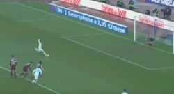 Napoli 2-0 Torino, Mertens non sbaglia dal dischetto e firma la doppietta [VIDEO]