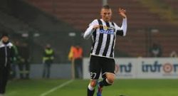 Widmer, l'agente: "Napoli? Pronti ad ascoltare offerte serie di un top club"