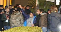 Insigne tra i primi a mettersi in fila per i biglietti, Sarri non vede l'ora di conoscere Diego di persona