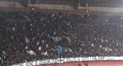 Splendido striscione in Curva B: "Cara Befana porta salute a tutti i bambini" [FOTO]