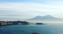 Lo Spezia estasiato: "Dal golfo dei Poeti al golfo di Napoli per una storica partita"