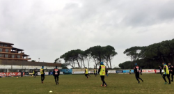 Ultime da Castel Volturno: differenziato per Tonelli, leggero trauma contusivo per Hysaj