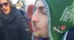 Tifoso napoletano ad un cronista inglese in diretta: "Ho un messaggio per Higuain". Scoppia la risata [VIDEO]