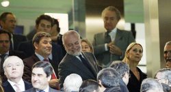 "Non capisco perchè serva tanto tempo per inserire un giocatore", sfogo di ADL sugli spalti del Bernabeu