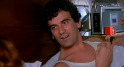 64 volte Troisi, auguri al tifoso più illustre della SSC Napoli [VIDEO]