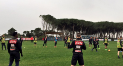 Ultime da Castelvolturno: ultimo allenamento prima dell'Atalanta, si inizia con il torello [FOTO]