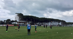 Napoli in campo: "Si inizia l'allenamento, poi partenza per Verona" [FOTO]