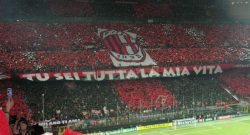 Tifosi milanisti disperati: "Il Napoli ha preso il fenomeno che volevamo, ci ha rovinati"