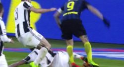 ASSURDO - Juve-Inter, Rizzoli nega due rigori ai nerazzurri: immagini chiare [VIDEO]