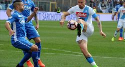 Tifosi entrano a casa Hamsik: "Non preoccuparti Marek, è tutto ok!" [VIDEO]