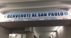 Fantastico messaggio del Napoli al San Paolo: 'Benvenuti' in 7 lingue, anche in napoletano! [FOTO]