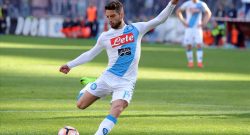 Richiesta di Mertens al Napoli, distanza colmata coi bonus: si ragiona sulla clausola