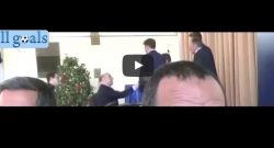 Sarri intervistato, alle sue spalle Marotta saluta Mazzoleni, Rocchi e Tagliavento [VIDEO]