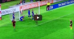 Roma-Sassuolo 3-1, polemiche furiose per il gol di Salah: spinta evidente [VIDEO]