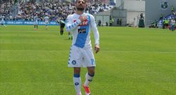 Bacio sullo stemma per Mertens dopo il gol, indizio sul rinnovo? Ecco le ultime