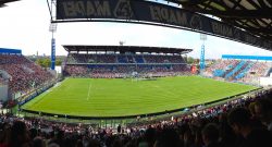 Esodo azzurro a Reggio Emilia, settore ospiti del Mapei Stadium esaurito