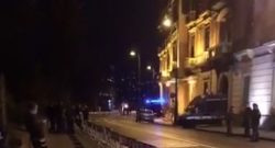 VIDEO LIVE - Higuain e la Juventus stanno per arrivare all'Hotel: che delusione per i criticoni