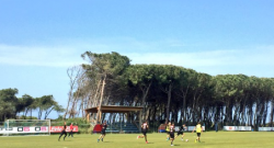 Azzurri in campo a Castel Volturno: "Concentrati e col sorriso" [VIDEO]