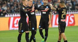 Il Mattino: "I tre gol del Napoli mettono pressione alla Roma, svolta Mertens"