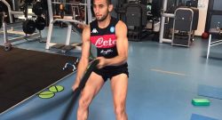 Gesto sorprendente della moglie di Ghoulam, Mendes lo propone in Europa, lei vuole restare a Napoli!