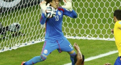 Nome nuovo per la porta del Napoli, si tratta del messicano Ochoa: la situazione