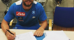 Mertens sigla il rinnovo: "Il mio passato, il mio presente e il mio futuro!" [FOTO]