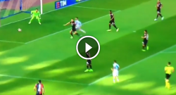 Napoli 1 - 0 Cagliari, Mertens da vero bomber porta in vantaggio gli azzurri [VIDEO]