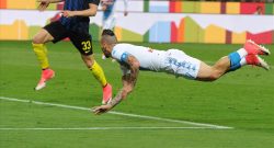 L'ultima parola su Hamsik spetta a De Nicola, si scaldano in tre per sostituirlo