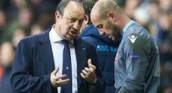 Benitez: "Reina? Ci mancò molto, rispetto molto il Napoli  ed ora sta con loro"