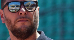 Bari, lo speaker abbandona dopo le minacce subite dalla sua compagna su Facebook