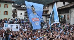 Presentazione squadra a Dimaro, Pavoletti scatenato si improvvisa rapper [FOTO]