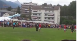 Diego Armando è sempre lui, calcio di rigore perfetto nel match delle leggende [VIDEO]