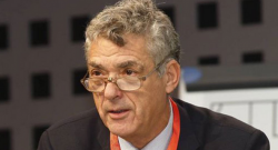 Calcio spagnolo nel caos: arrestato il presidente della federazione Villar