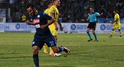 GAZZETTA - Ounas ha esibito un buon repertorio tecnico, Mertens è già spietato