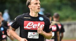 Tensione Sarri, turnover perfetto: ecco perchè ha scelto Chiriches e non Maksimovic